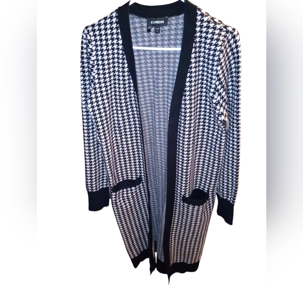 Black and White Houndstooth Women's Long Sweater By Express Size Medium NWOT